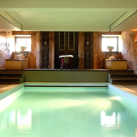 Group With Private Pool And Sauna Сasa de vacaciones *