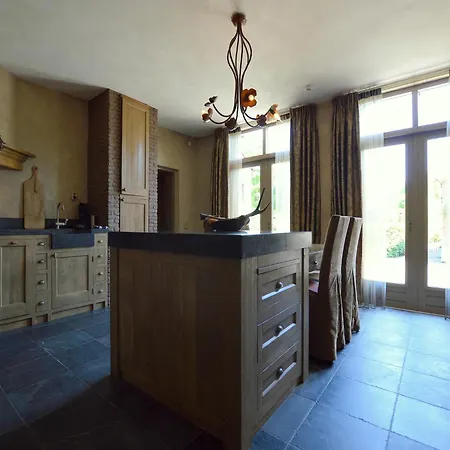 Group With Private Pool And Sauna Сasa de vacaciones