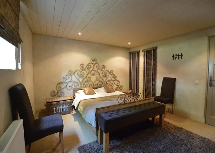 Holiday home Group With Private Pool And Sauna *