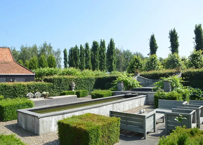 Holiday home Group With Private Pool And Sauna