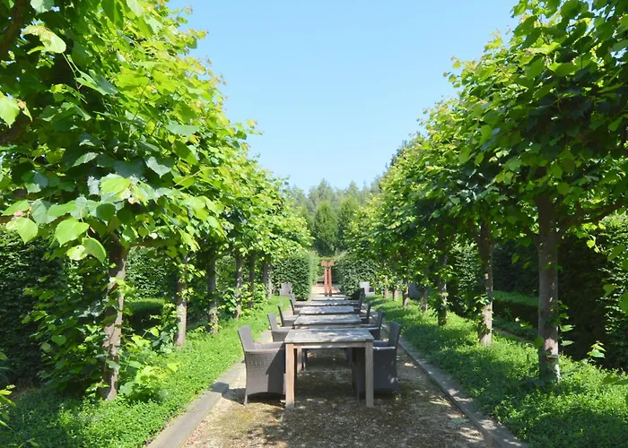 Holiday home Group With Private Pool And Sauna