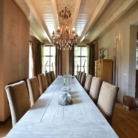 Group With Private Pool And Sauna Dom wakacyjny