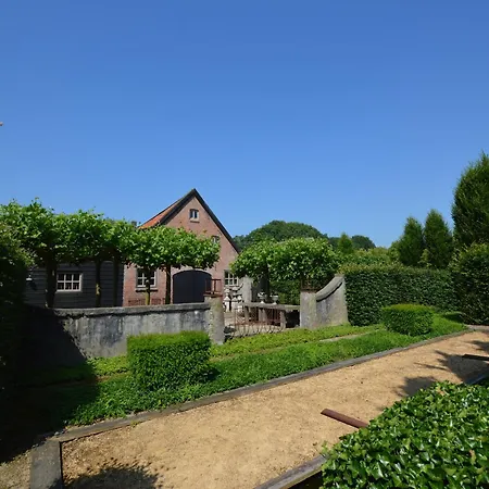 Dom wakacyjny Group With Private Pool And Sauna Alphen (North Brabant)