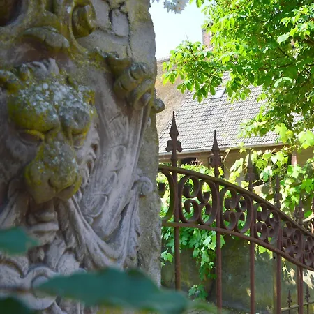 Dom wakacyjny Group With Private Pool And Sauna